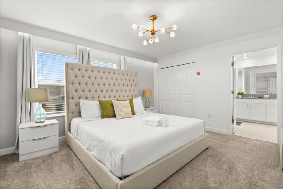 4 Bed Town Home With Pool Champions Gate House in Osceola County