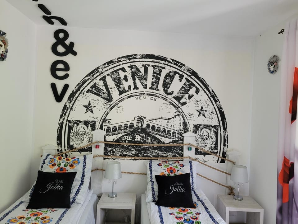 Willa Jolka - parking bezplatny, plac zabaw, wiata grillowa Vacation rental in Lesser Poland Voivodeship