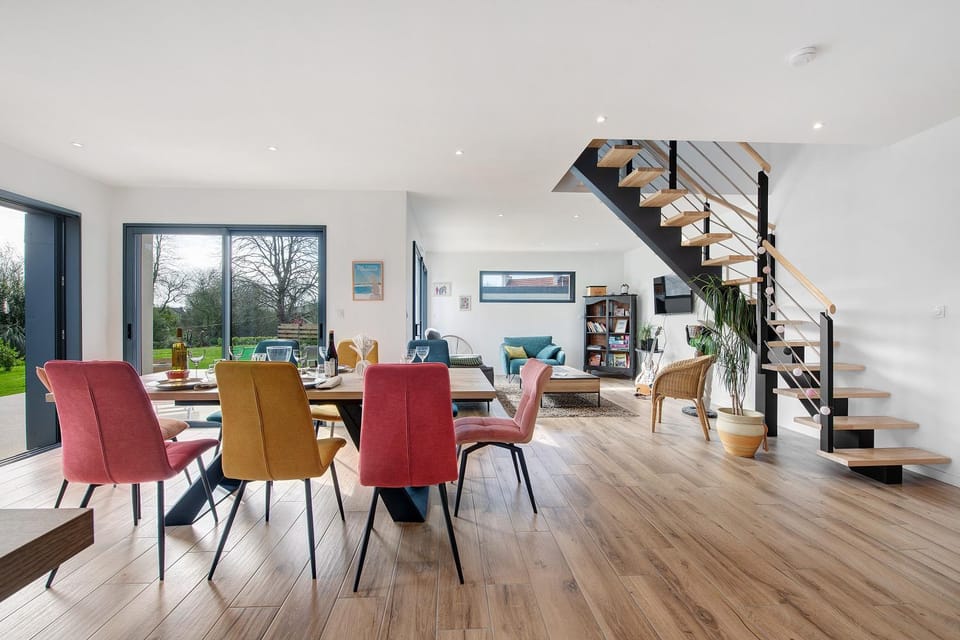 Property building, Living room