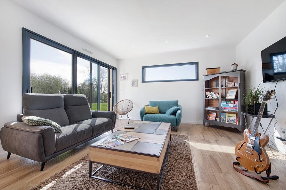 Property building, Living room