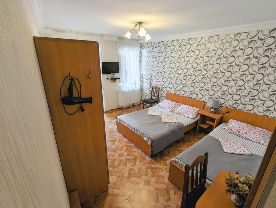 Bed, Living room, Seating area, Bedroom