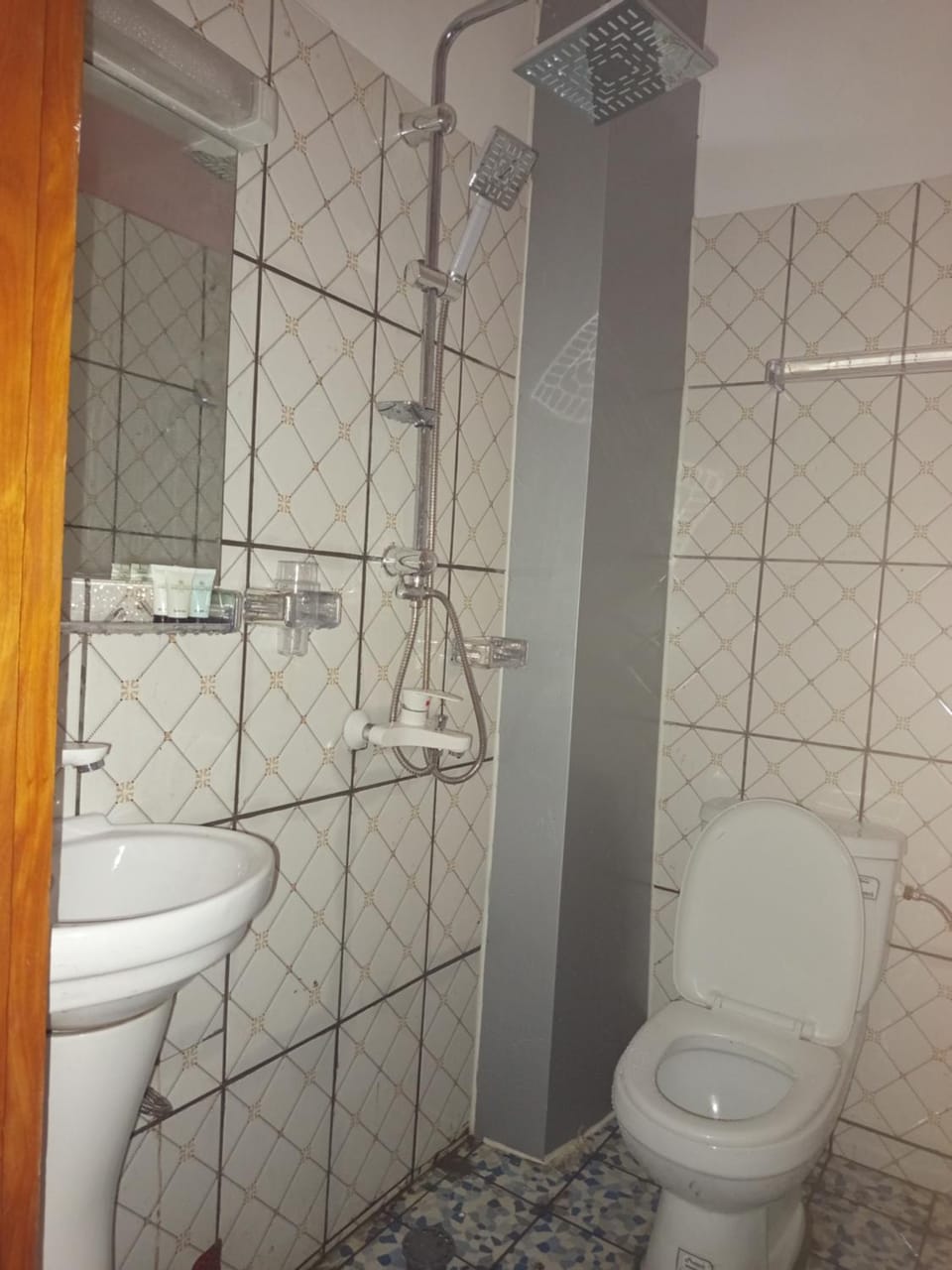 Shower, Toilet, Bathroom