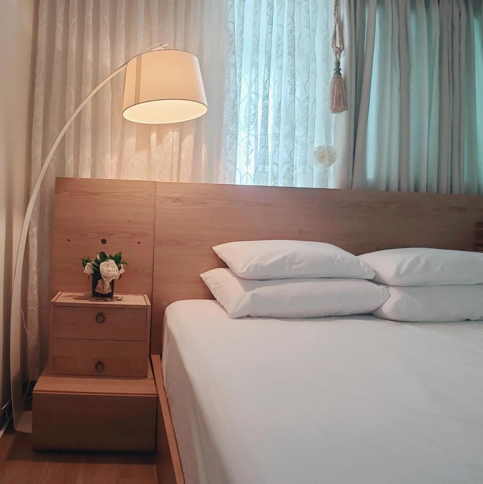 Large 2BR 66sqm Free Parking Near KSPO and Lotte World I Entire place I 4th floor No elevator Bed and Breakfast in Seoul