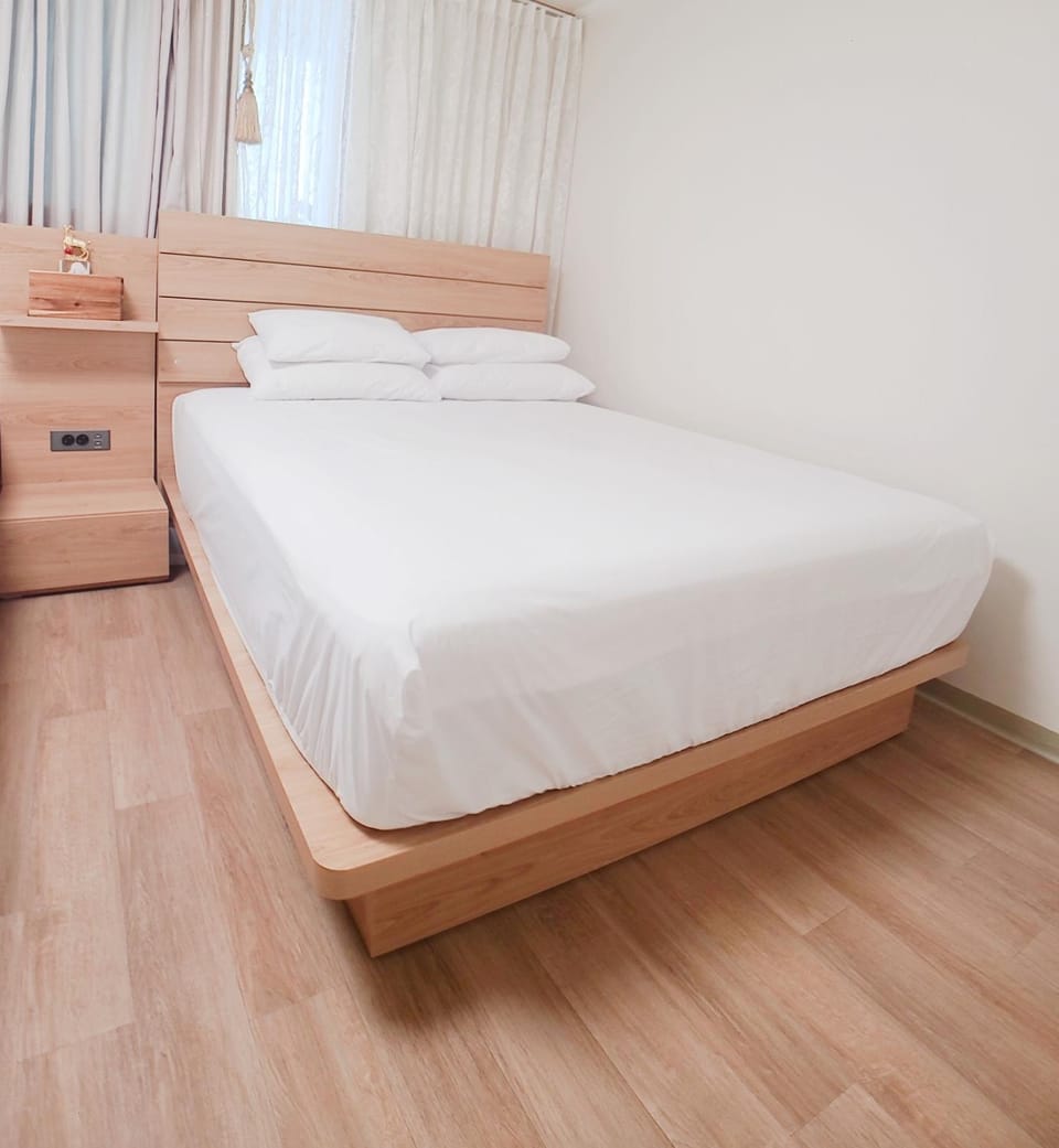 Large 2BR 66sqm Free Parking Near KSPO and Lotte World I Entire place I 4th floor No elevator Bed and Breakfast in Seoul