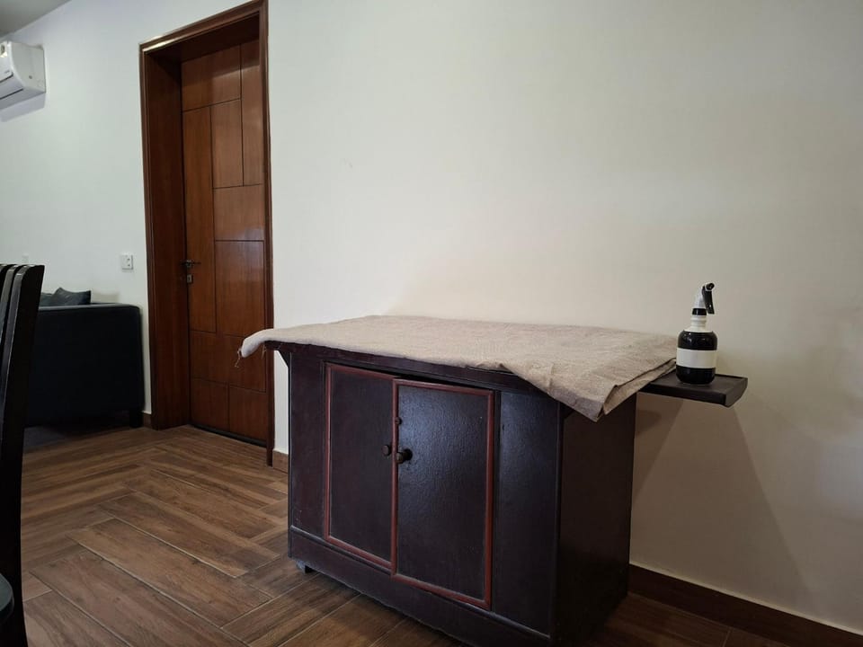 2 Bedroom Serviced Family Home House in Lahore