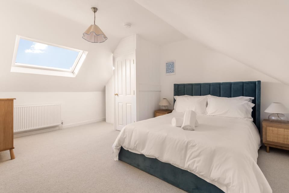 Victorian Queens Park 3BD Maisonette Apartment in Brighton