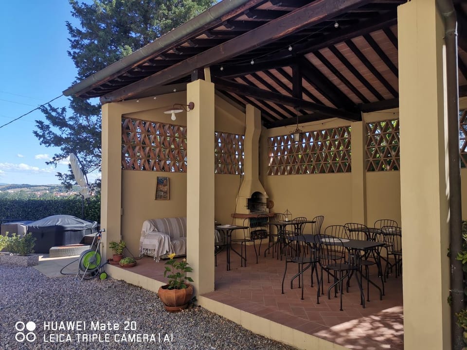 Patio, BBQ facilities, Dining area