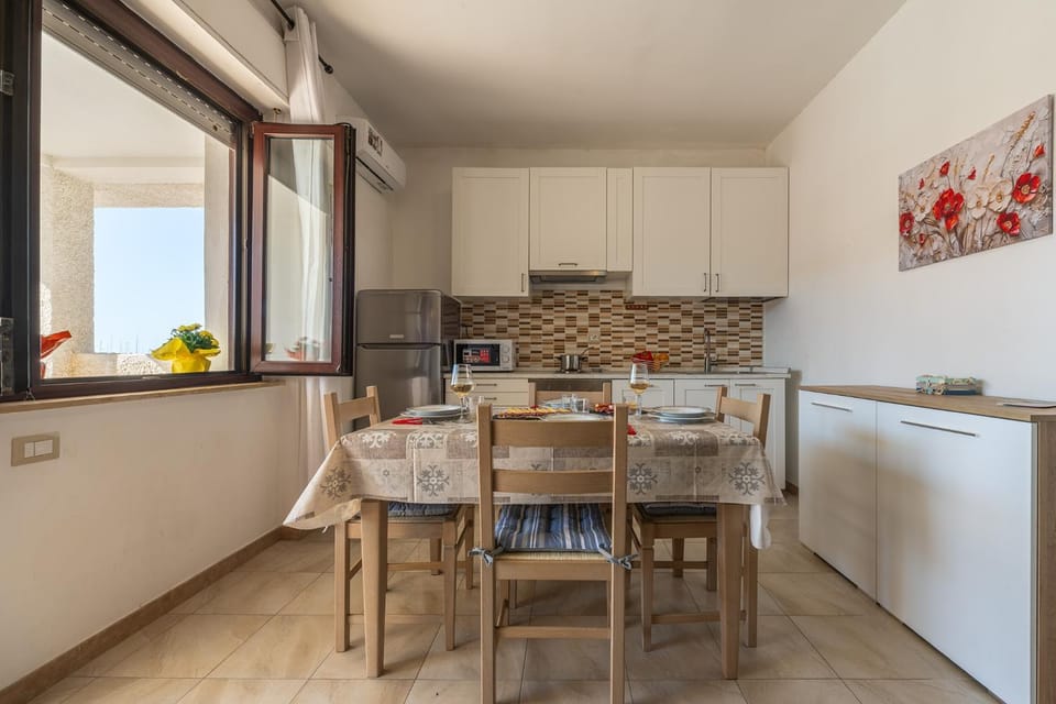 AffittaSardegna - Appartamenti Bianca Apartment in Porto Torres