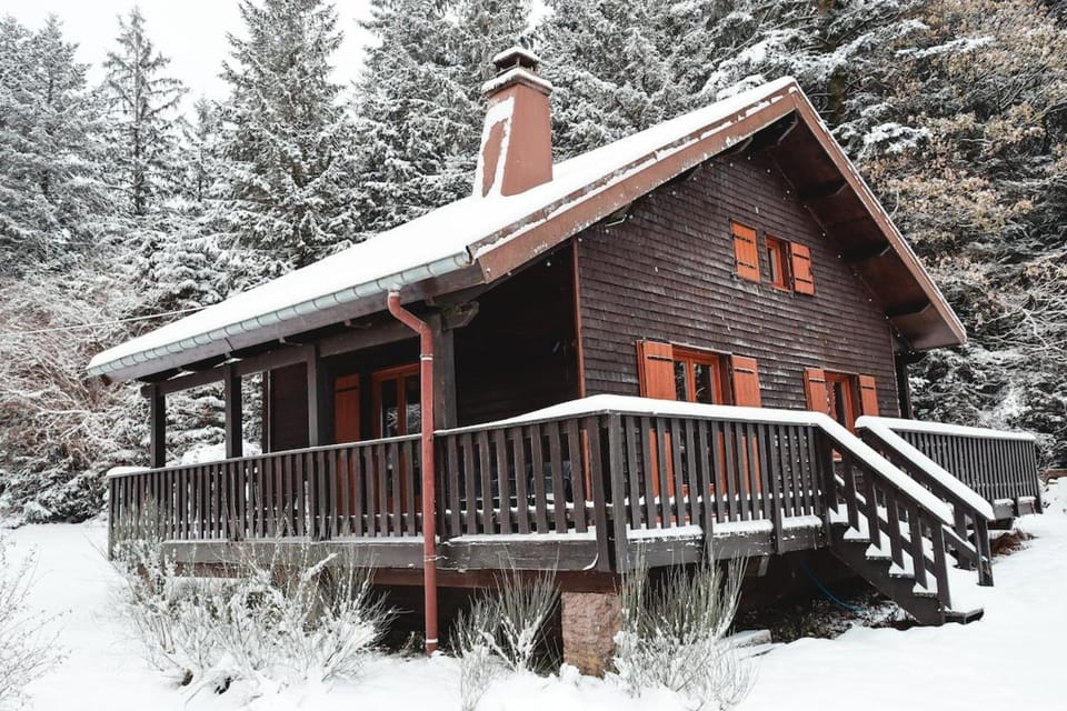 Chalet à 5 minutes de Gérardmer avec étang Apartment in Gérardmer