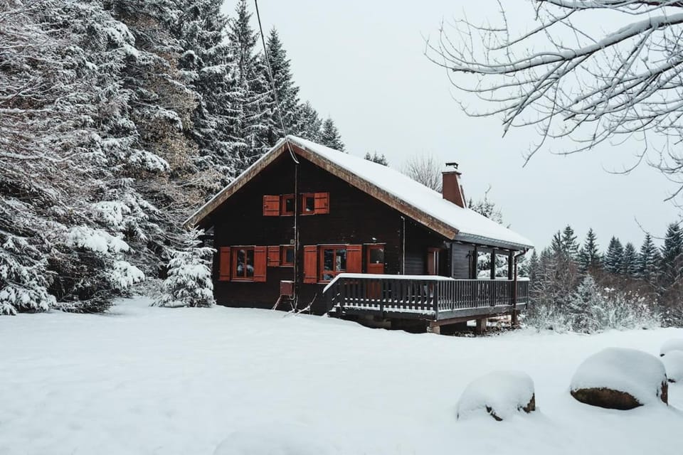 Chalet à 5 minutes de Gérardmer avec étang Apartment in Gérardmer