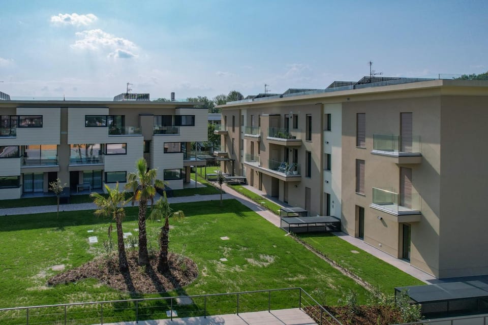 Patio, Garden, Garden view