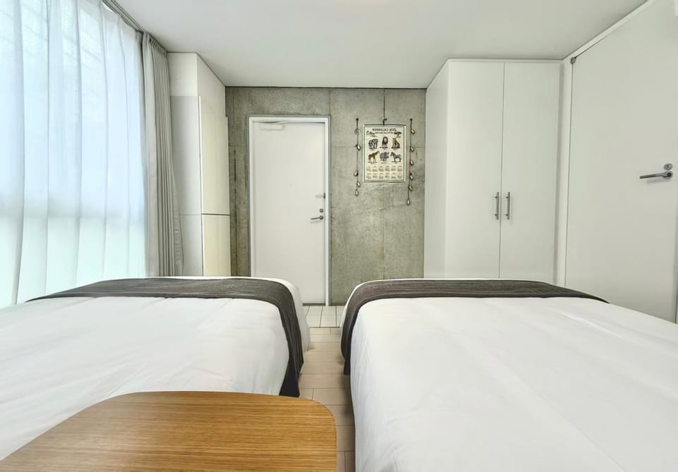 Bed, Photo of the whole room, Bedroom, wardrobe