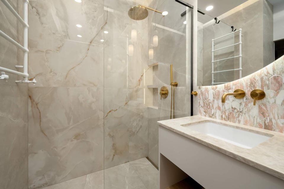 Shower, Bathroom