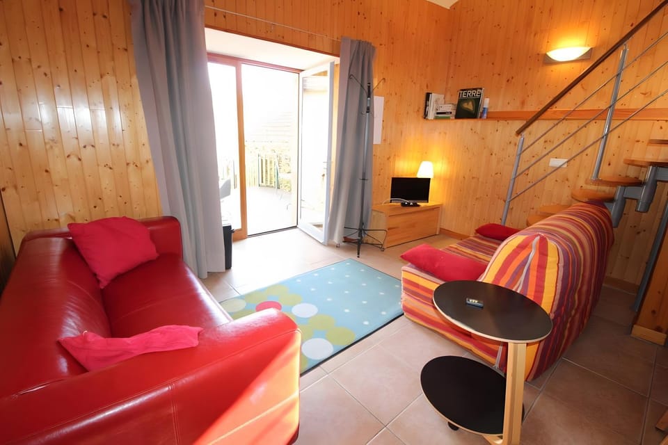 Property building, Living room