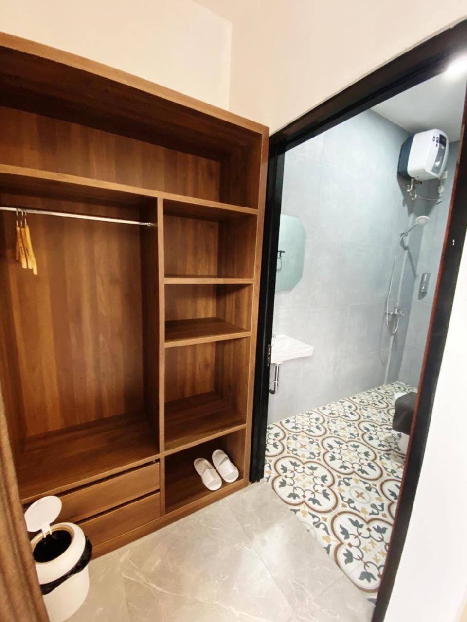 Taman Daun Homestay Hotel in East Java