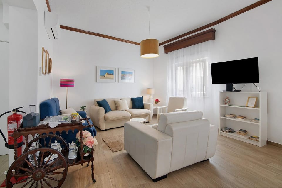 Property building, Living room