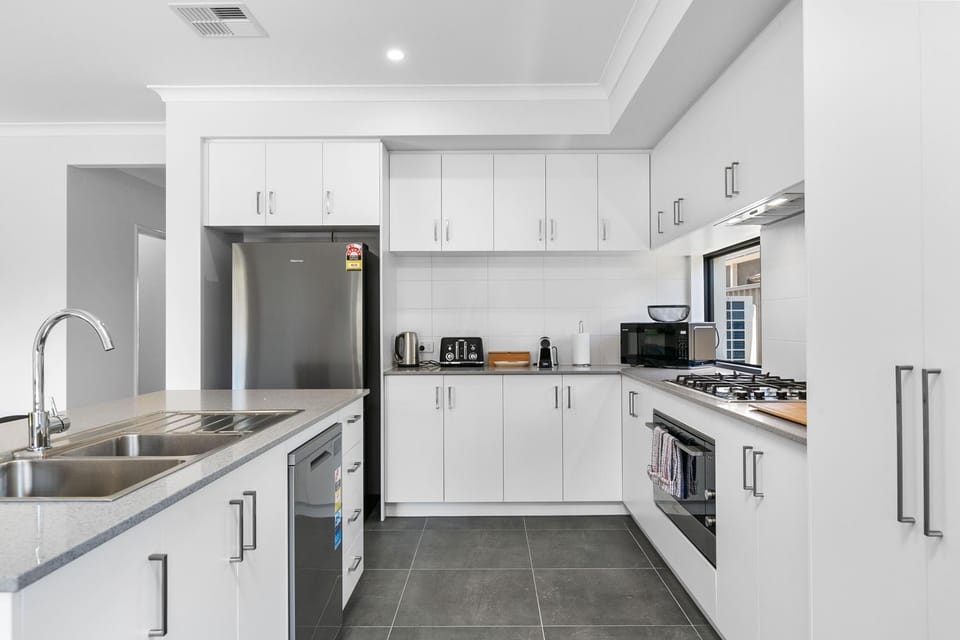 World Class Family Home - A Sepal Stay House in Perth