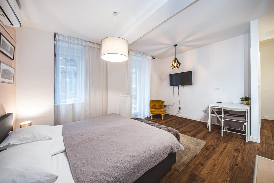 TV and multimedia, Bedroom