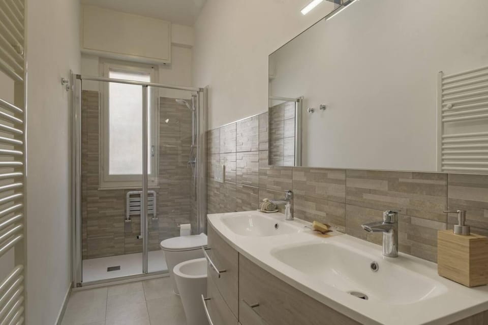 Shower, Toilet, Bathroom, bidet