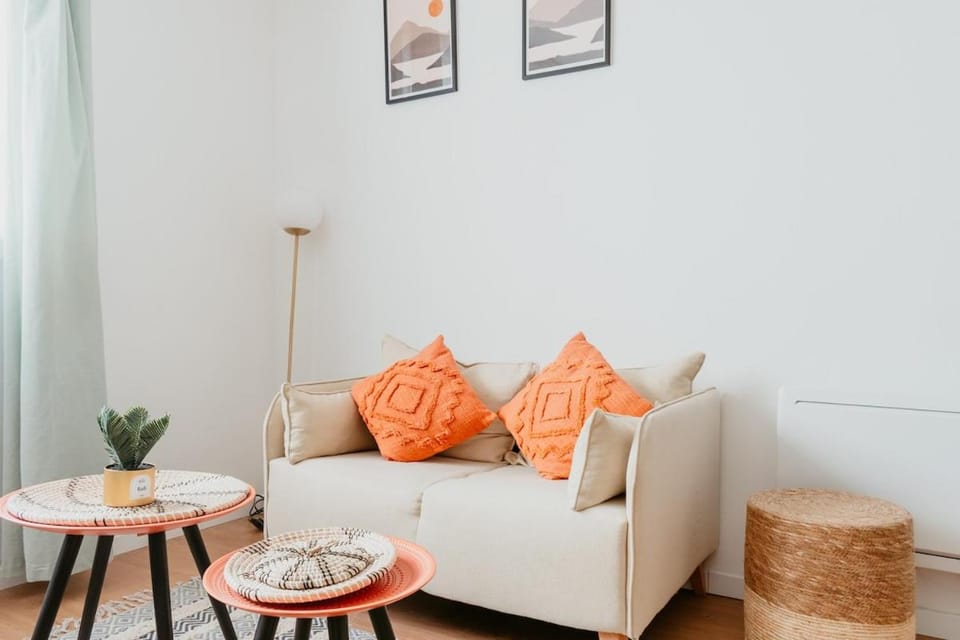 TV and multimedia, Living room, Seating area, furniture, heating, internet, storage