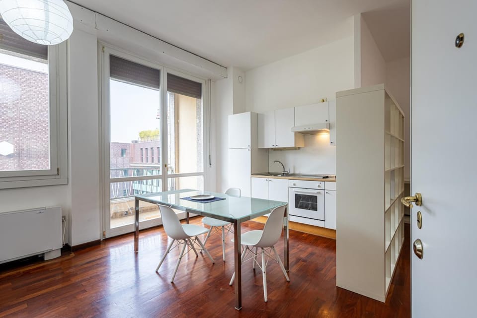 Kitchen or kitchenette, Living room, Seating area, stove