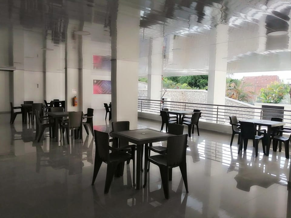 Balcony/Terrace, Living room, Swimming pool