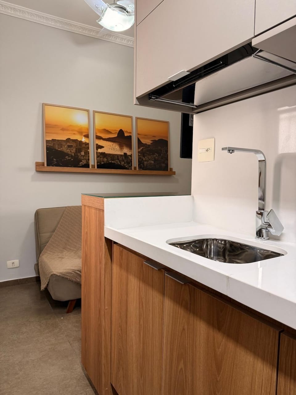 Kitchen or kitchenette, Communal kitchen, kitchen