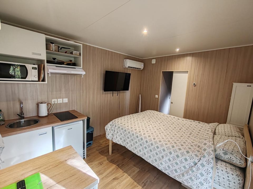 Studnature - Dunes Chalet in Occitanie
