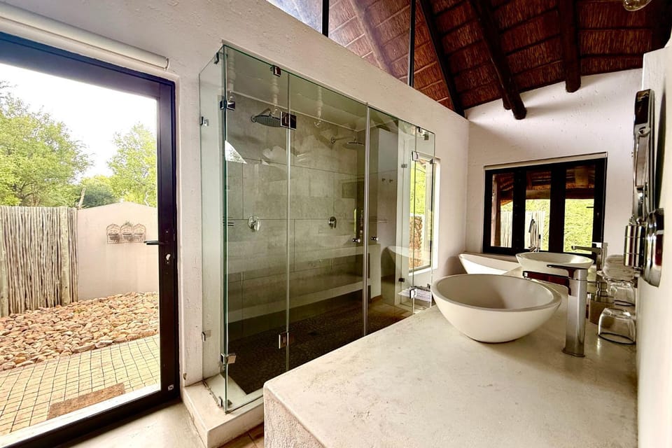 Shower, Bathroom, Other, Bath, towels