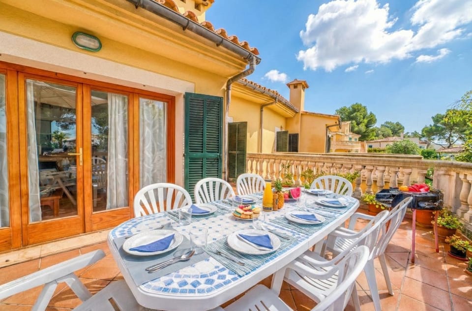 Ideal Property Mallorca - Can Besso House in Raiguer