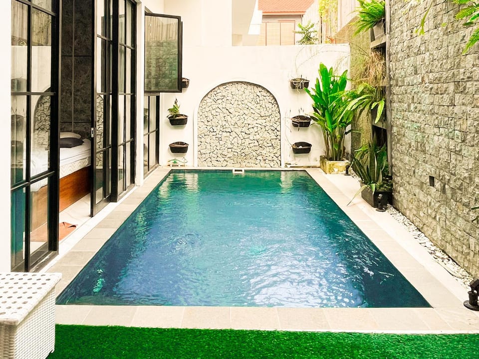 Villa Mikhail Seminyak Villa in Kuta