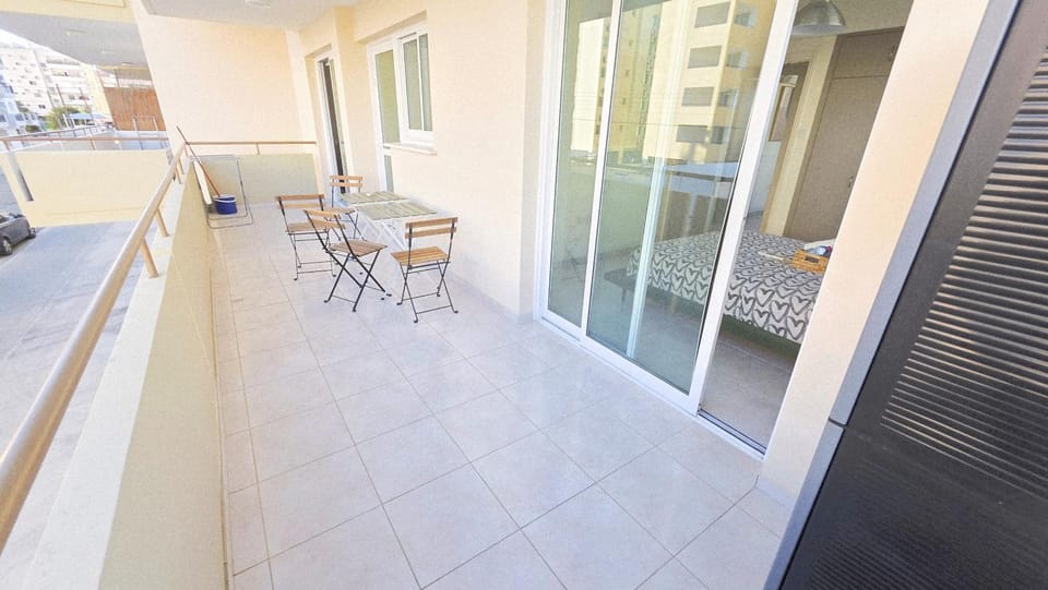 Day, Balcony/Terrace
