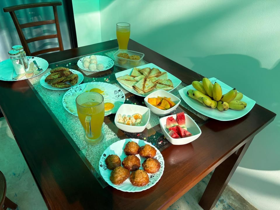 Food and drinks, Food, Breakfast, Drinks