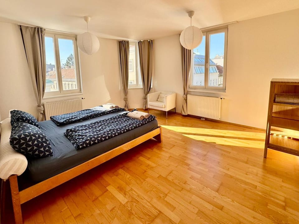 Bed, Bedroom