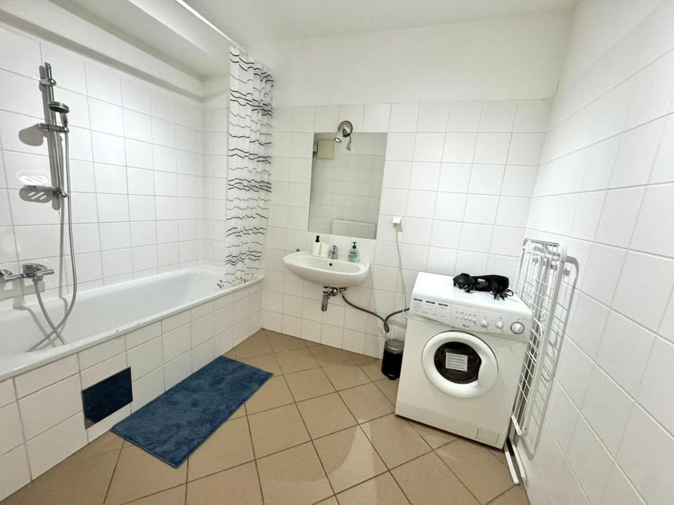 Bathroom, washing machine