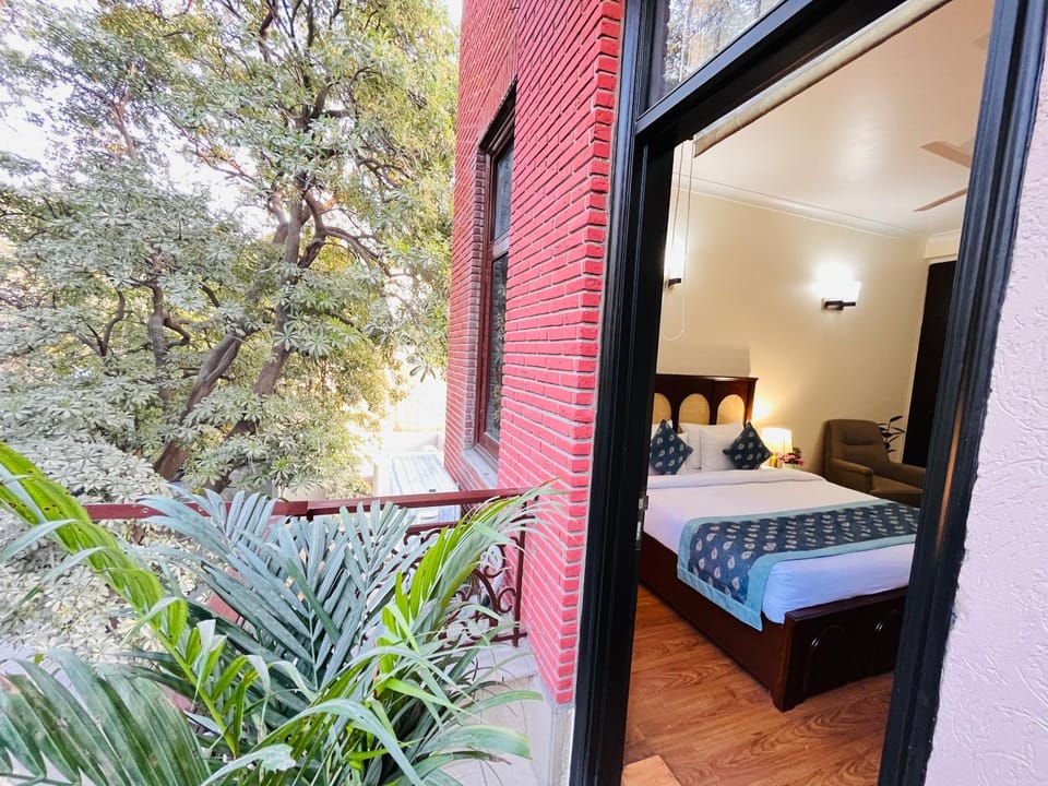 Garden, View (from property/room), Balcony/Terrace, Photo of the whole room, Bedroom, Garden view