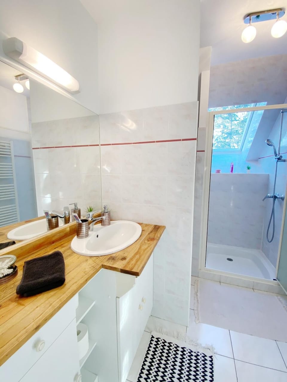 Shower, Bathroom