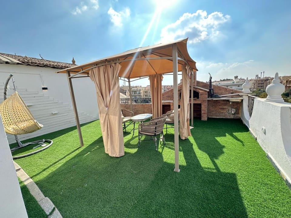 Day, Balcony/Terrace, sunbed
