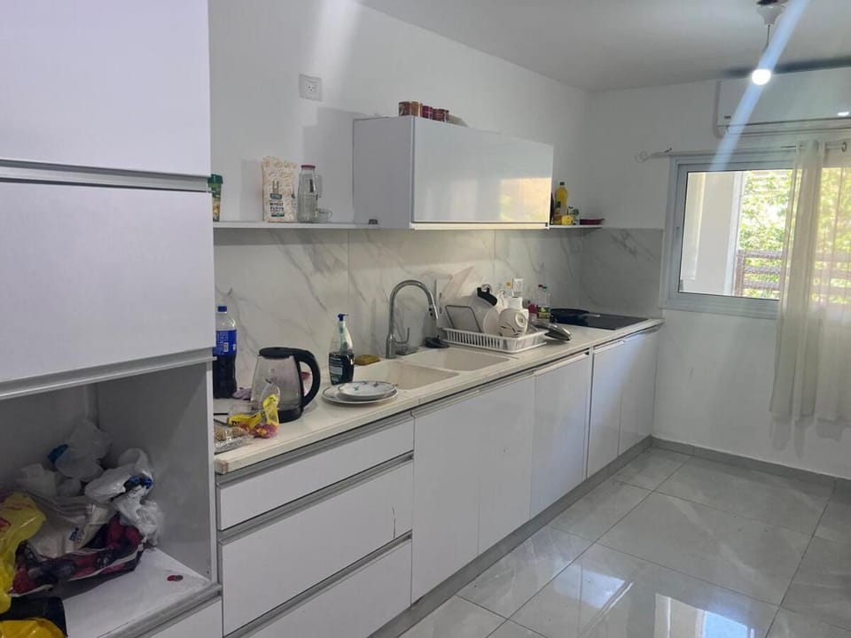 Ashdod big 5 Rooms for 10 people Apartment in South District