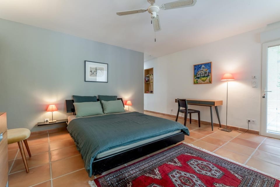 Chambre D'hôtes - Les Hirondelles Bed and Breakfast in Provence-Alpes-Côte d'Azur