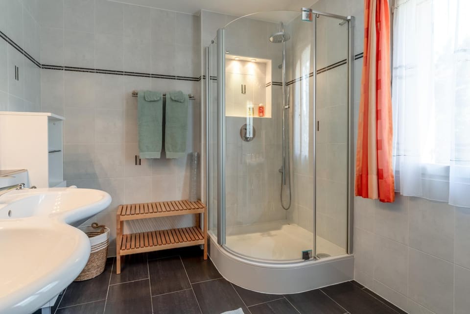 Bathroom, Living room