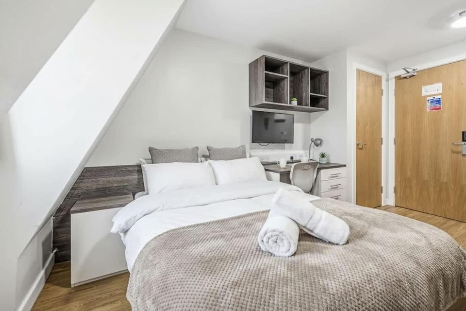 Modern Budget Double Studio in Central Nottingham Apartment in Nottingham