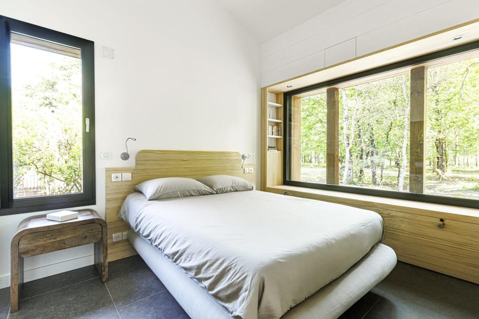 Property building, Living room, Bedroom