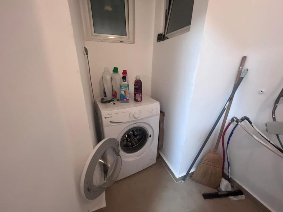 Luxury 5 Rooms Apartments 3 minutes from beach Apartment in South District