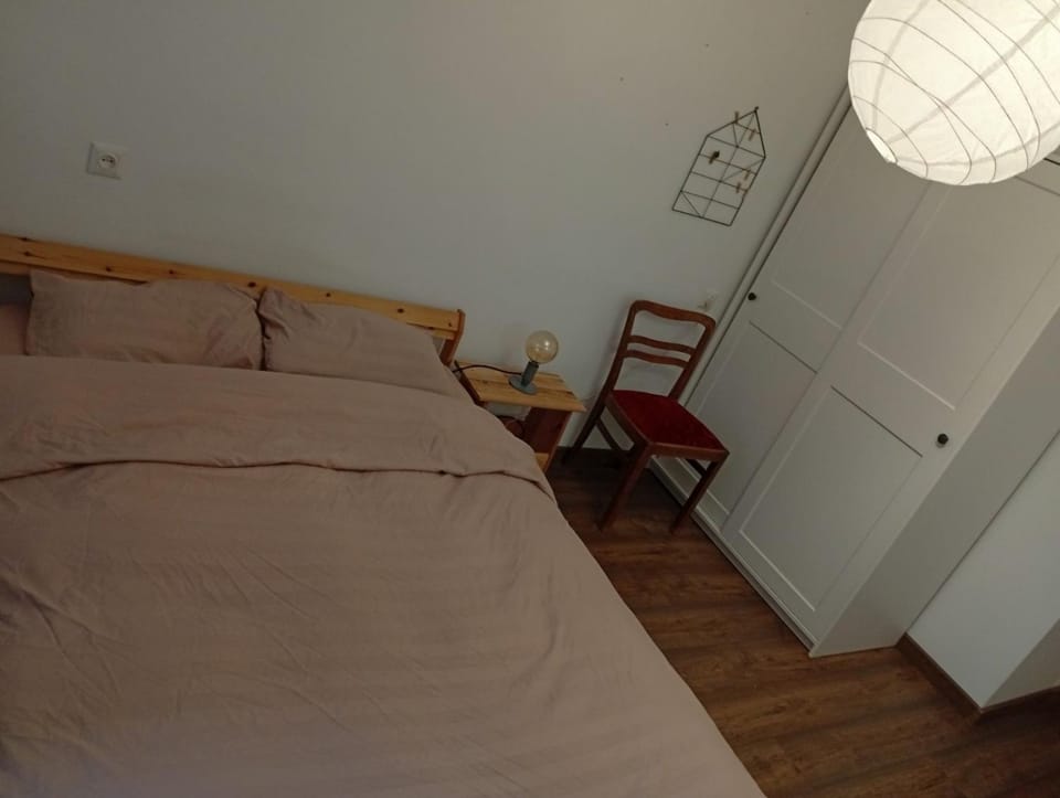 Bed, Bedroom, wardrobe
