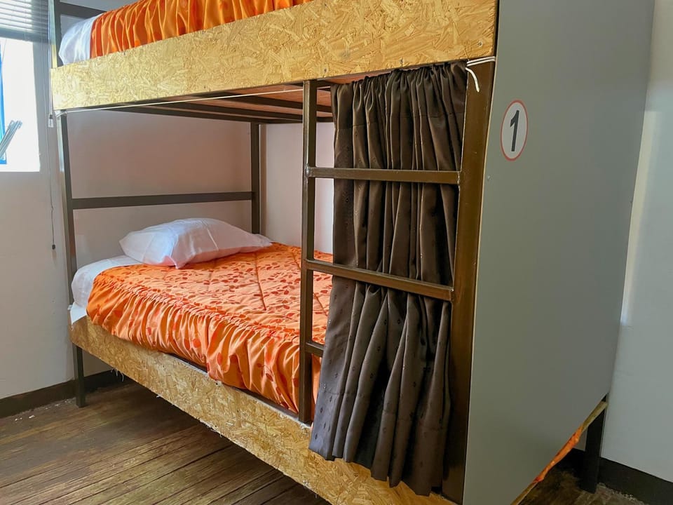 bunk bed