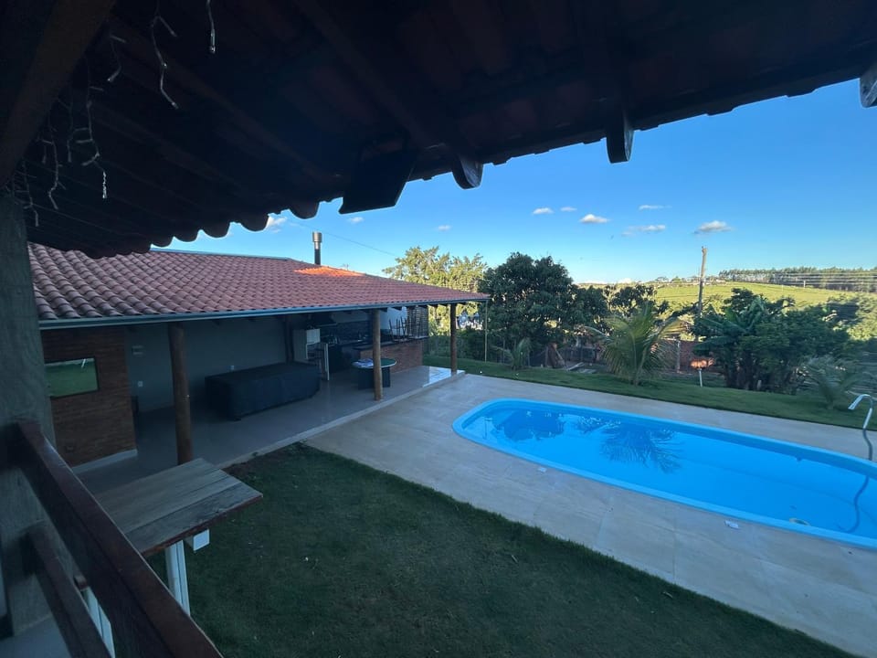 Chácara completa com área de lazer House in Botucatu