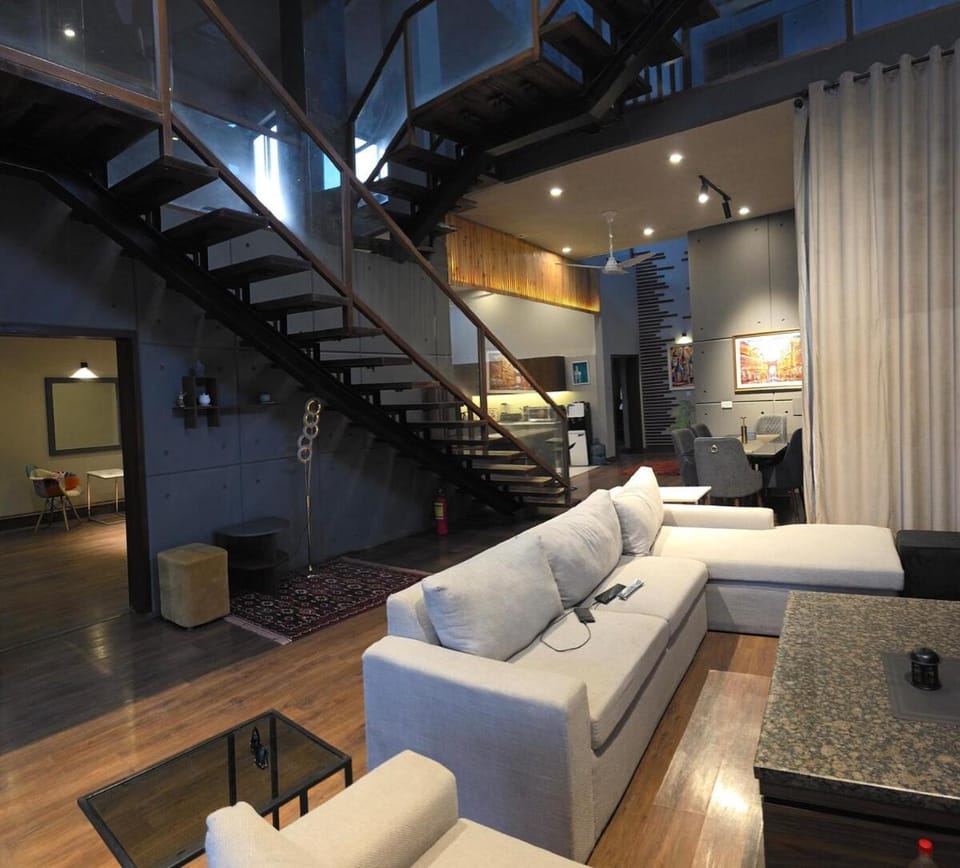 Independent owned 14 Marla retreat! Villa in Islamabad Capital Territory