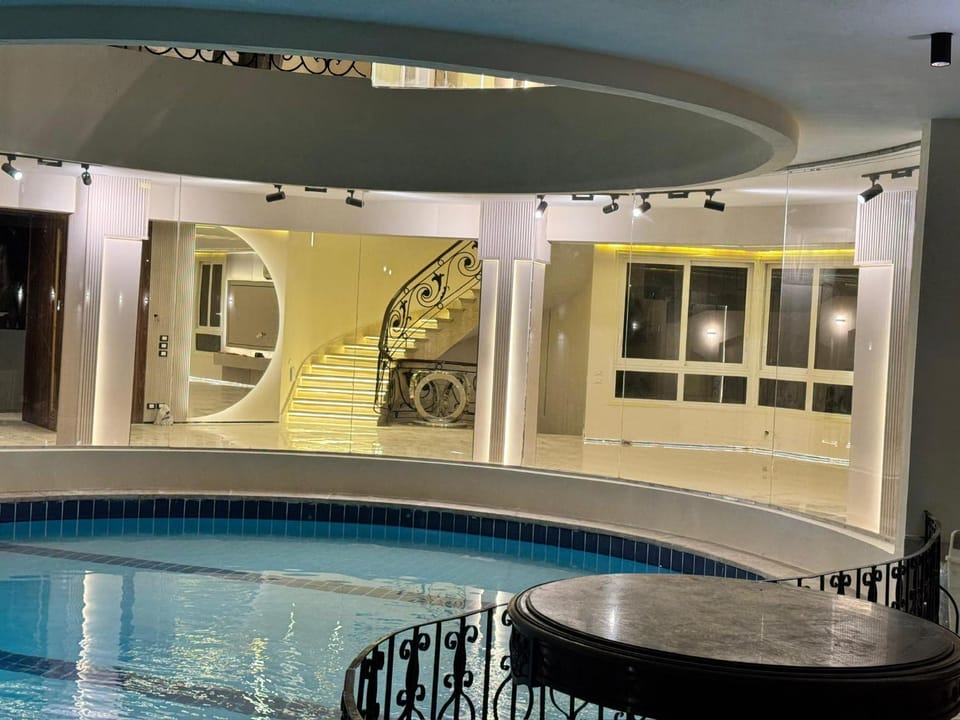 Pool view, Swimming pool