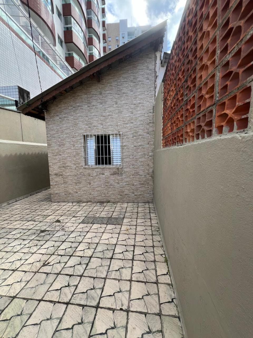Espaço e Conforto ideal para Família- 150m do Mar House in State of São Paulo